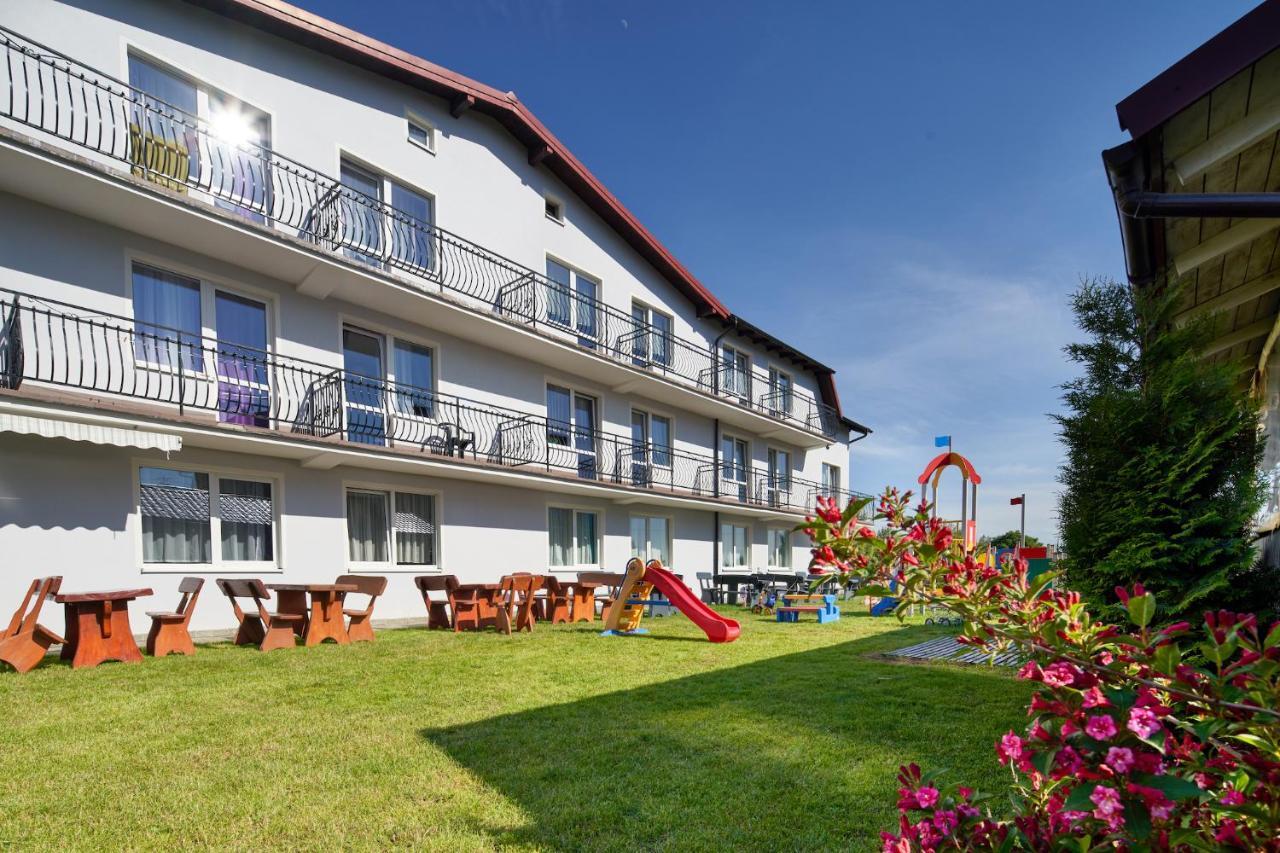 Dworek Karwia U Ewy Wiosenna 10 Exterior photo
